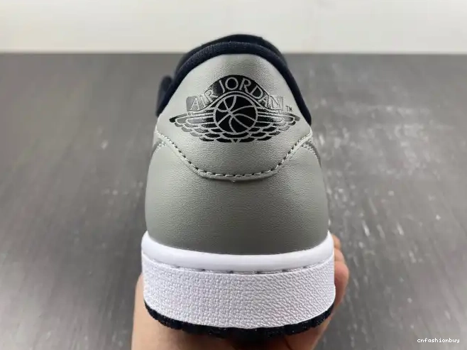 Shadow 705329-003 Jordan Retro Low 1 0630